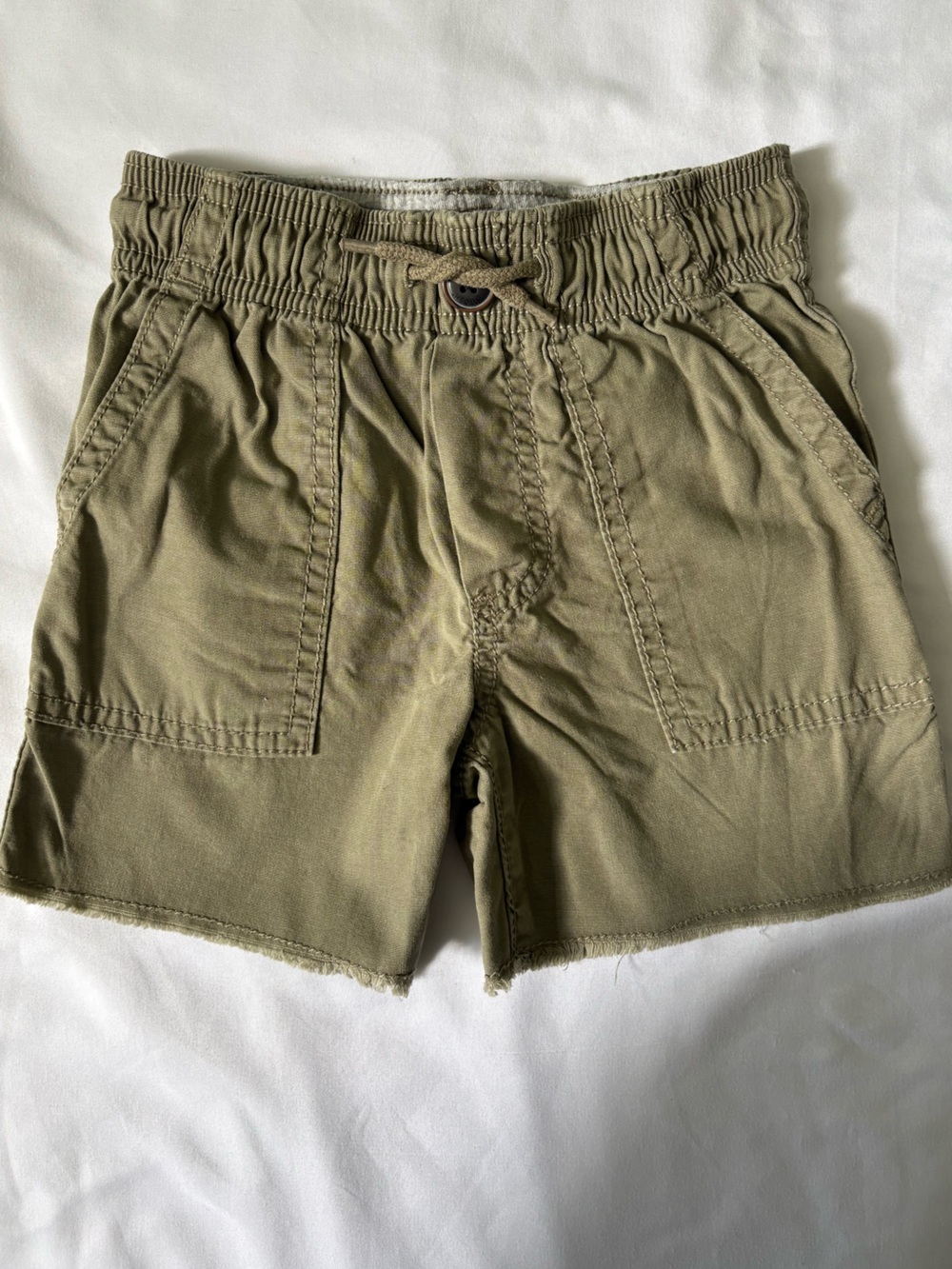 🦖 Toddler boy OshKosh B'gosh Olive Green Cargo Shorts